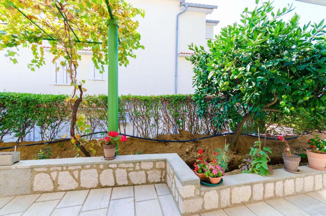 Apartments Ruza A Лопар Экстерьер фото